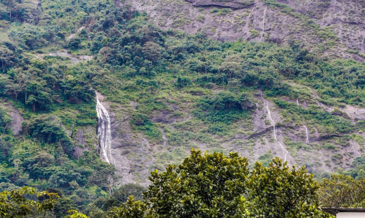 Treebo Trend Misty Garden Resorts With Mountain View Munnar Exterior foto